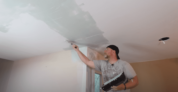 fix a drywall seams cracking